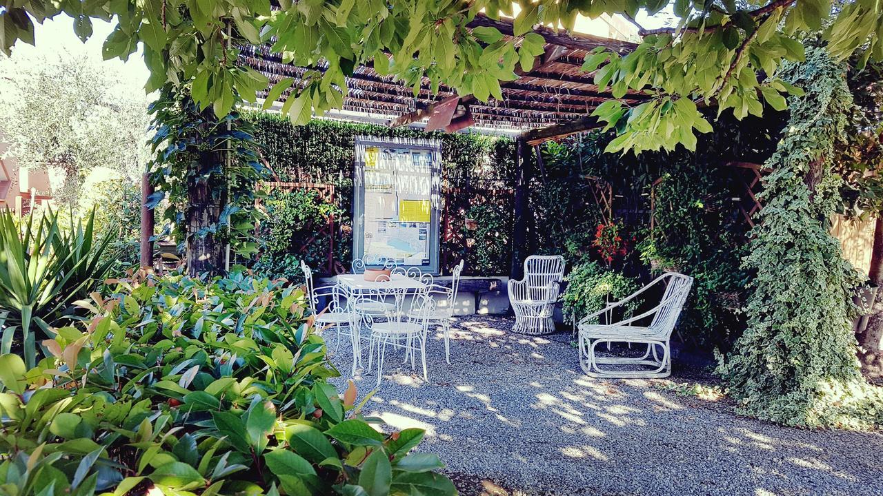 Salvia E Rosmarino - Affittacamere In Liguria Villanova d'Albenga Zewnętrze zdjęcie
